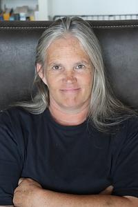 Christine Linneweever