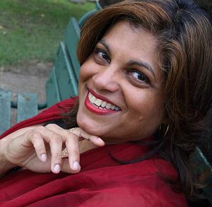 Usha Marhé (foto © Irvin Ngariman)