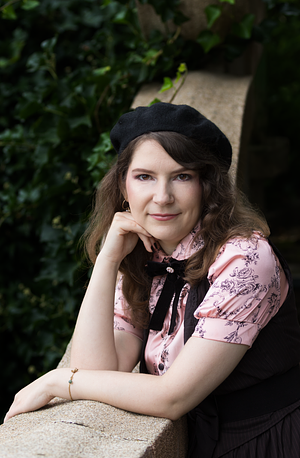 Stephanie Holm (foto © Fred Marchee)